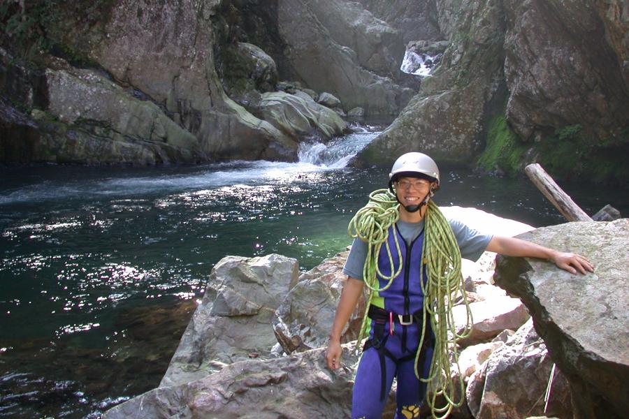 三光溪溯四稜溫泉