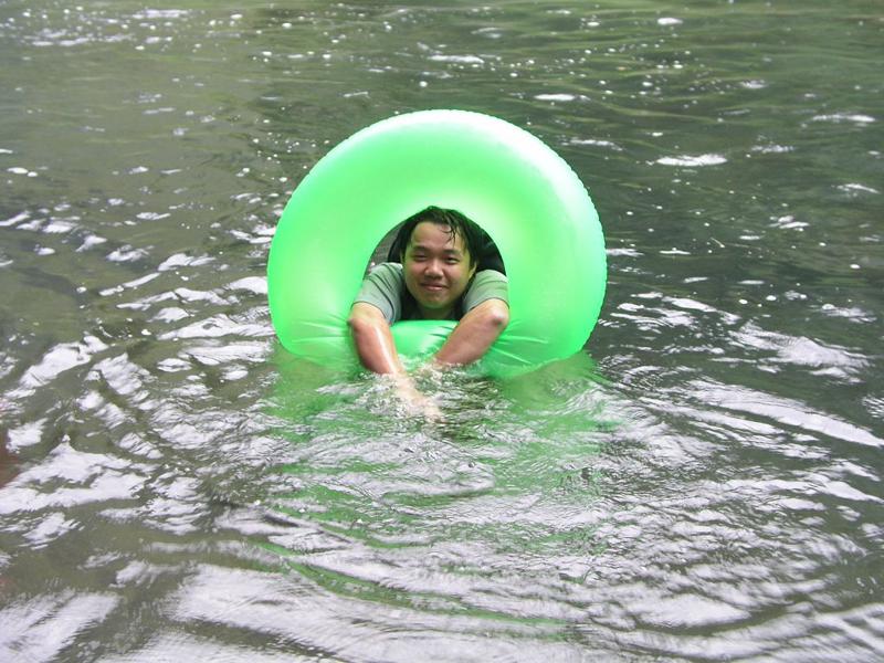 OLYMPUS DIGITAL CAMERA         