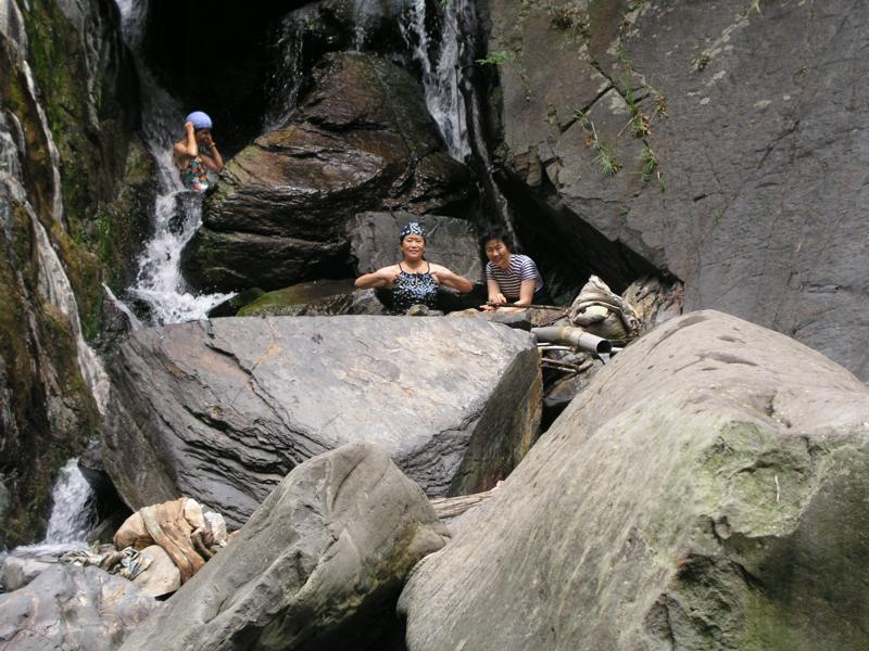 OLYMPUS DIGITAL CAMERA         