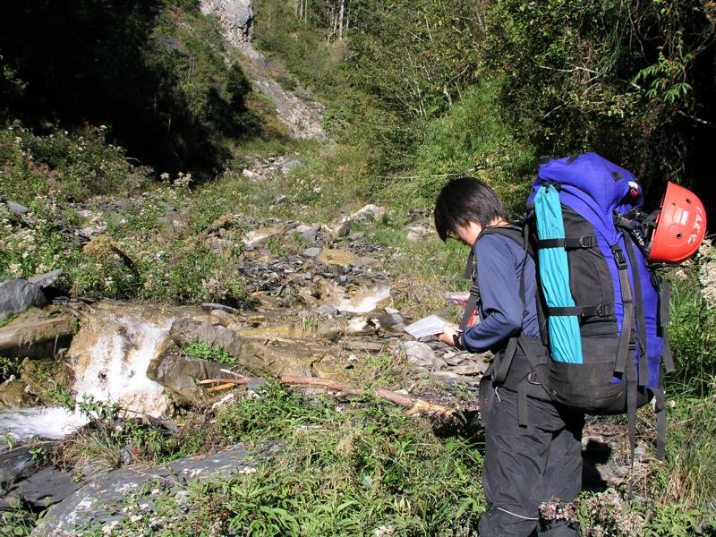 OLYMPUS DIGITAL CAMERA         