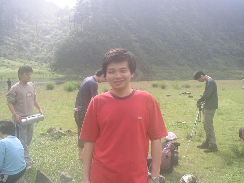 OLYMPUS DIGITAL CAMERA         