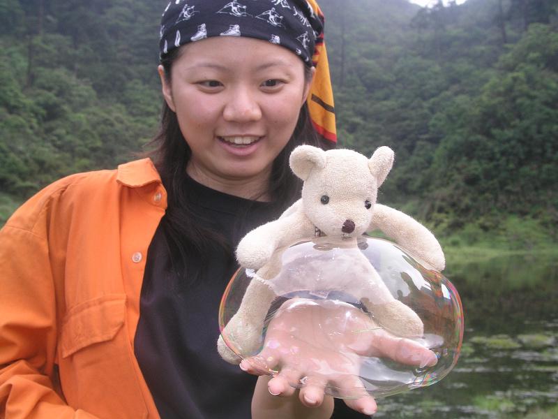 OLYMPUS DIGITAL CAMERA         