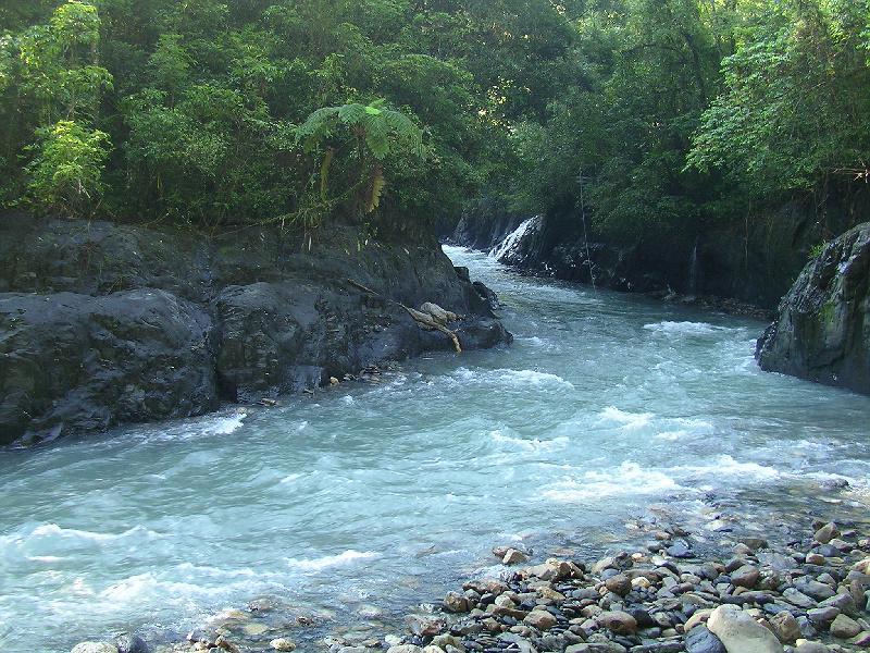 SANYO DIGITAL CAMERA