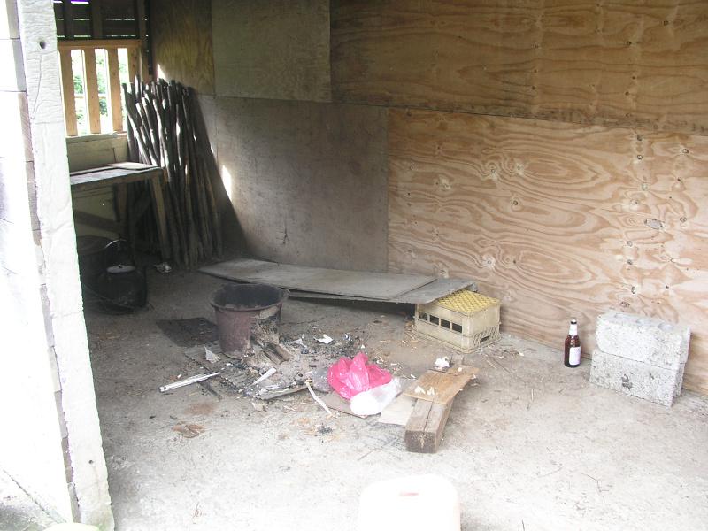 OLYMPUS DIGITAL CAMERA         