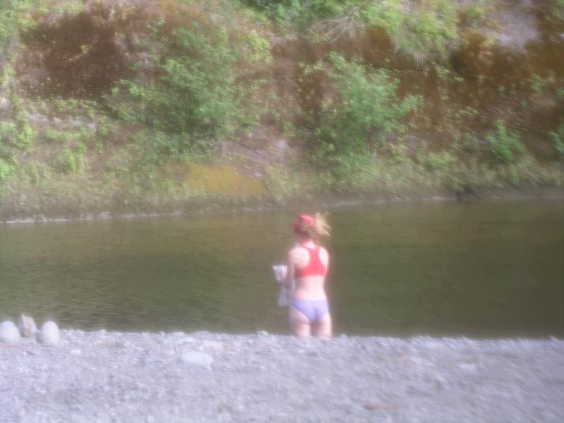 OLYMPUS DIGITAL CAMERA         