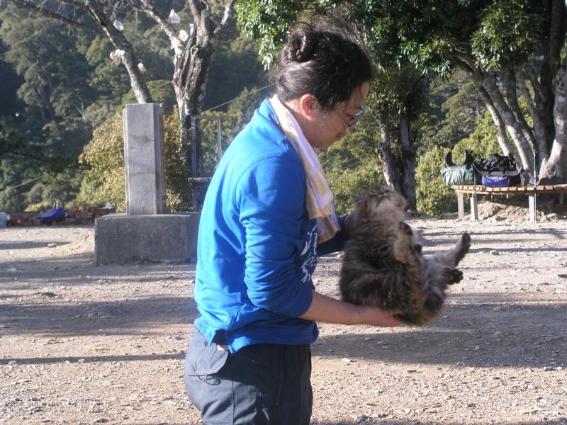 OLYMPUS DIGITAL CAMERA         